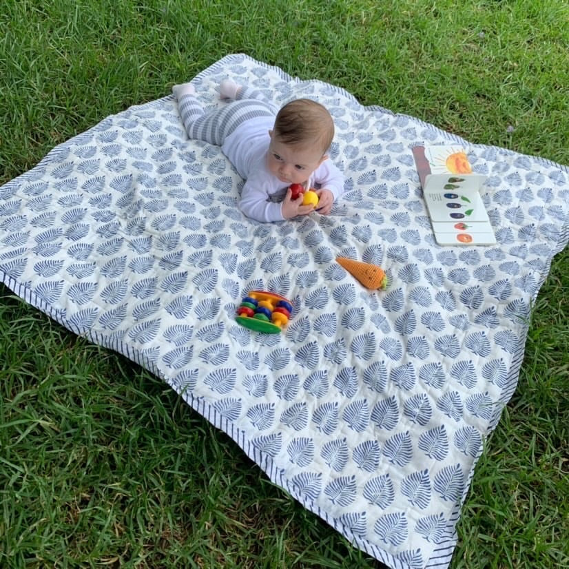 MILA Baby Quilt - Blue elm