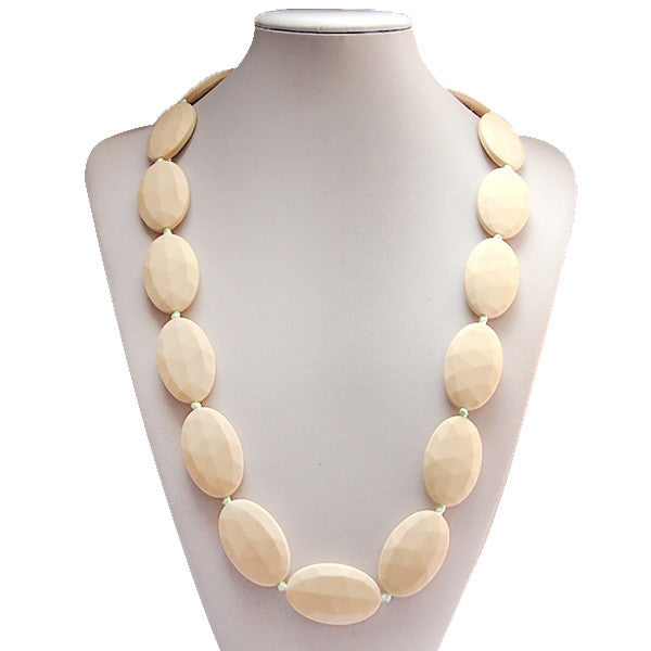 Katie Necklace Cream