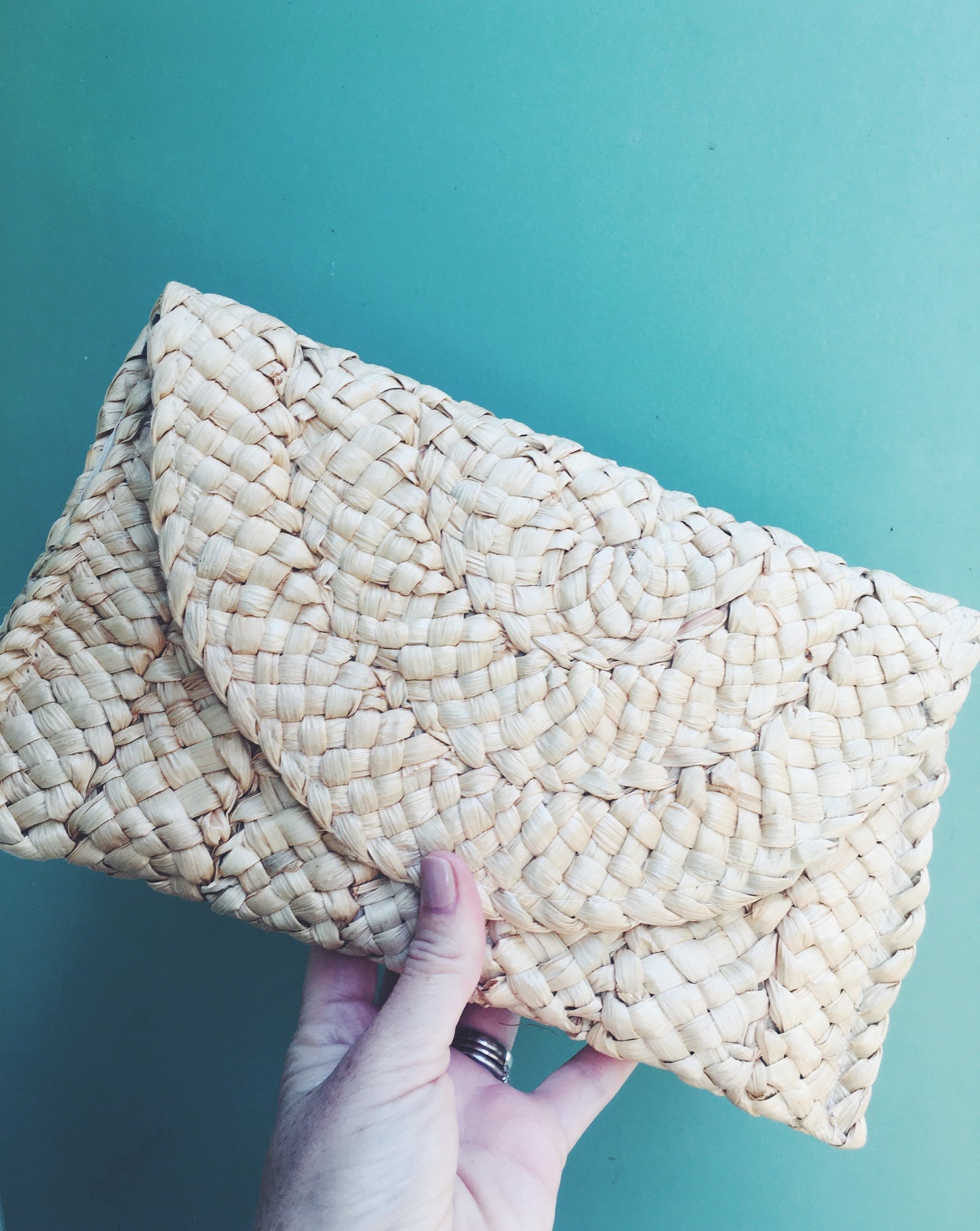 Jamila straw clutch bag