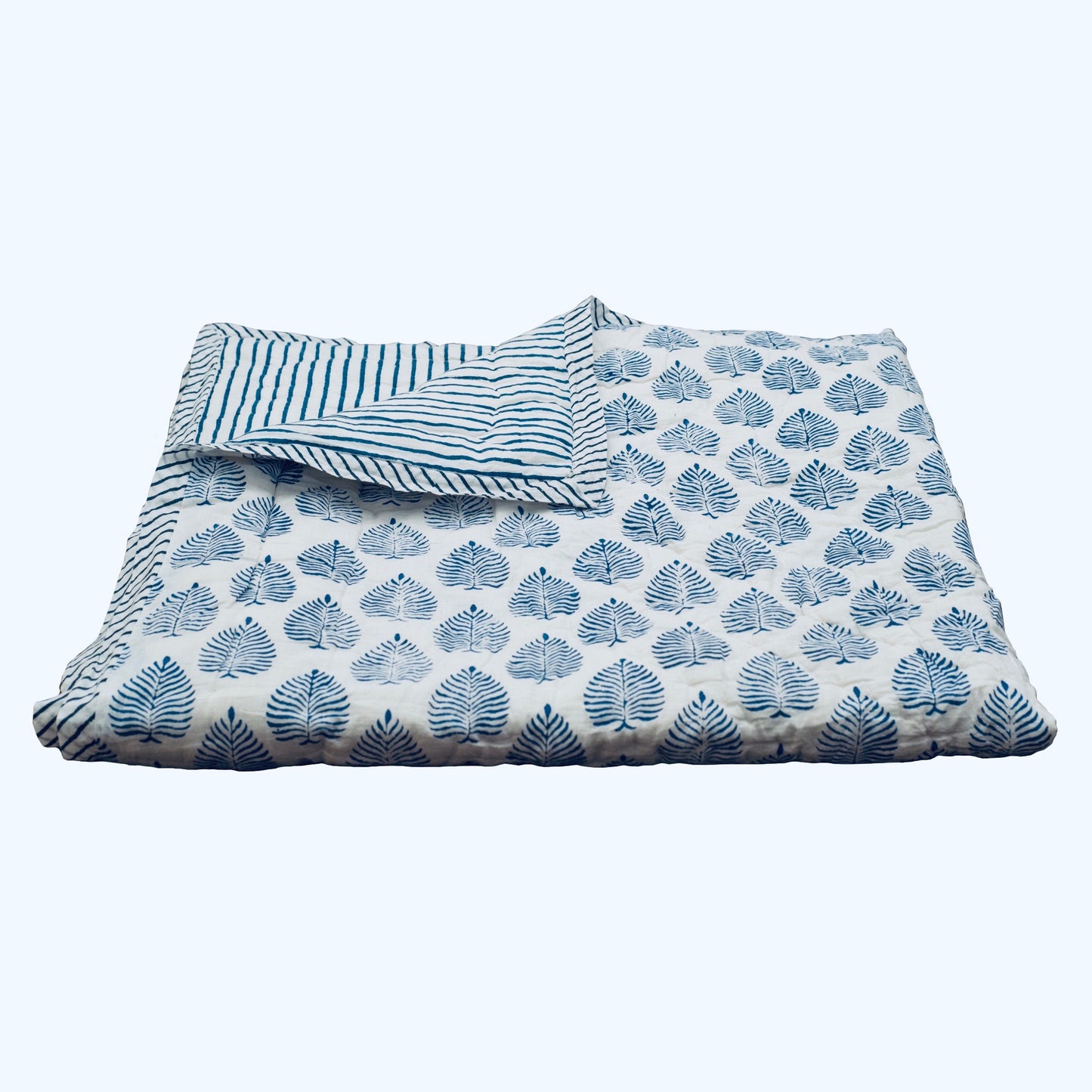 MILA Baby Quilt - Blue elm