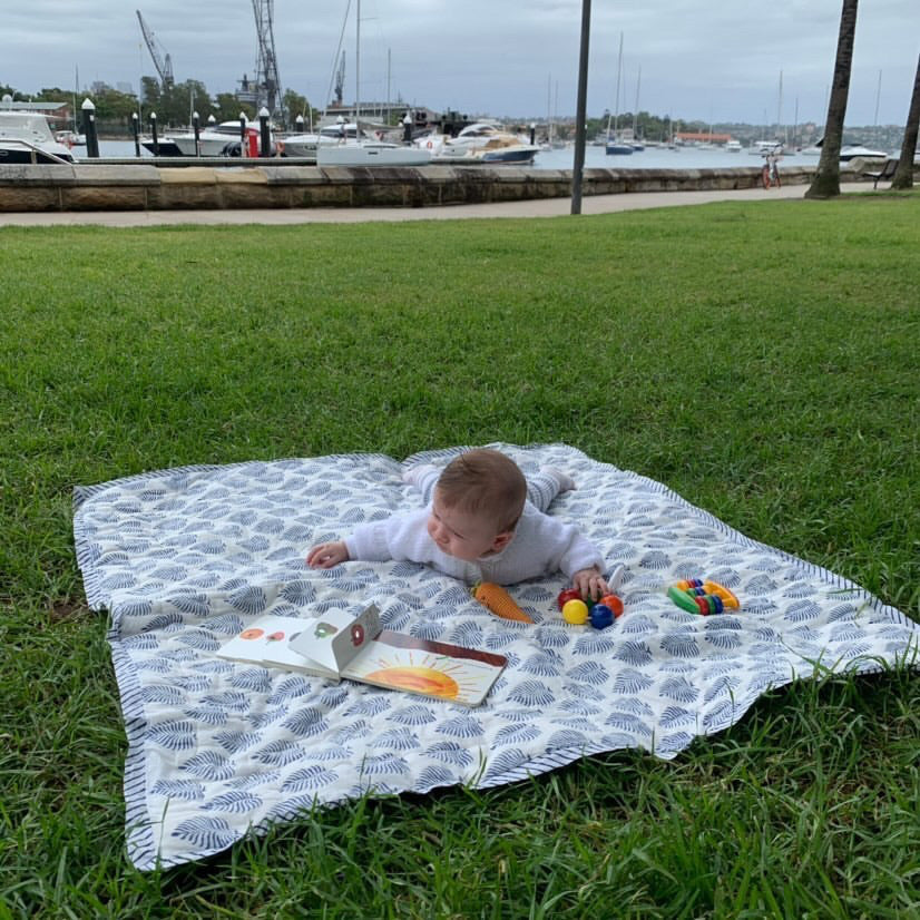 MILA Baby Quilt - Blue elm